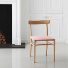 Ladda upp bild till gallerivisning, Lightwood Chair (stoppad sits)
